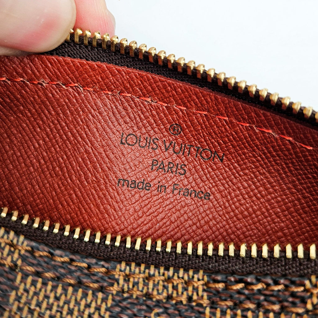 Pochette Louis Vuitton Papillon Lona Damier Ébène