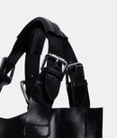 L_eternelle_compagne_noir