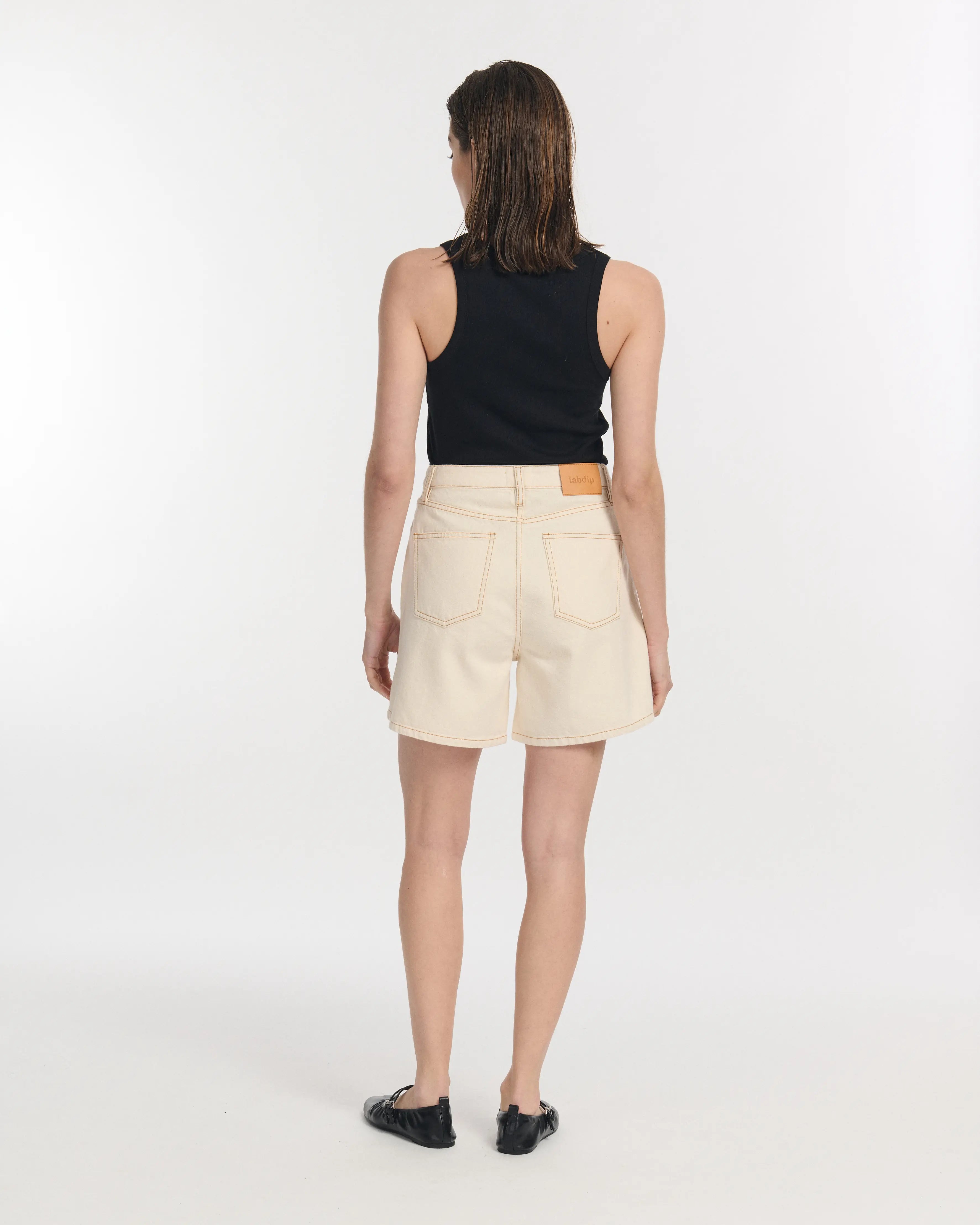 Short droit ISYS en DENIM BEIGE | 100% Coton