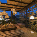 Lámpara de pie iluminada solar y recargable, base de metal, color madera, diseño escandinavo, LED blanco cálido/blanco, regulable STANDY WOOD SOLAR H150cm - REDDECO.com