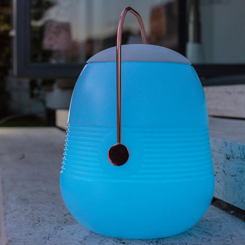 Lámpara altavoz bluetooth inalámbrico mango cobre blanco/multicolor LED regulable BOB STATION H33cm con mando a distancia - REDDECO.com