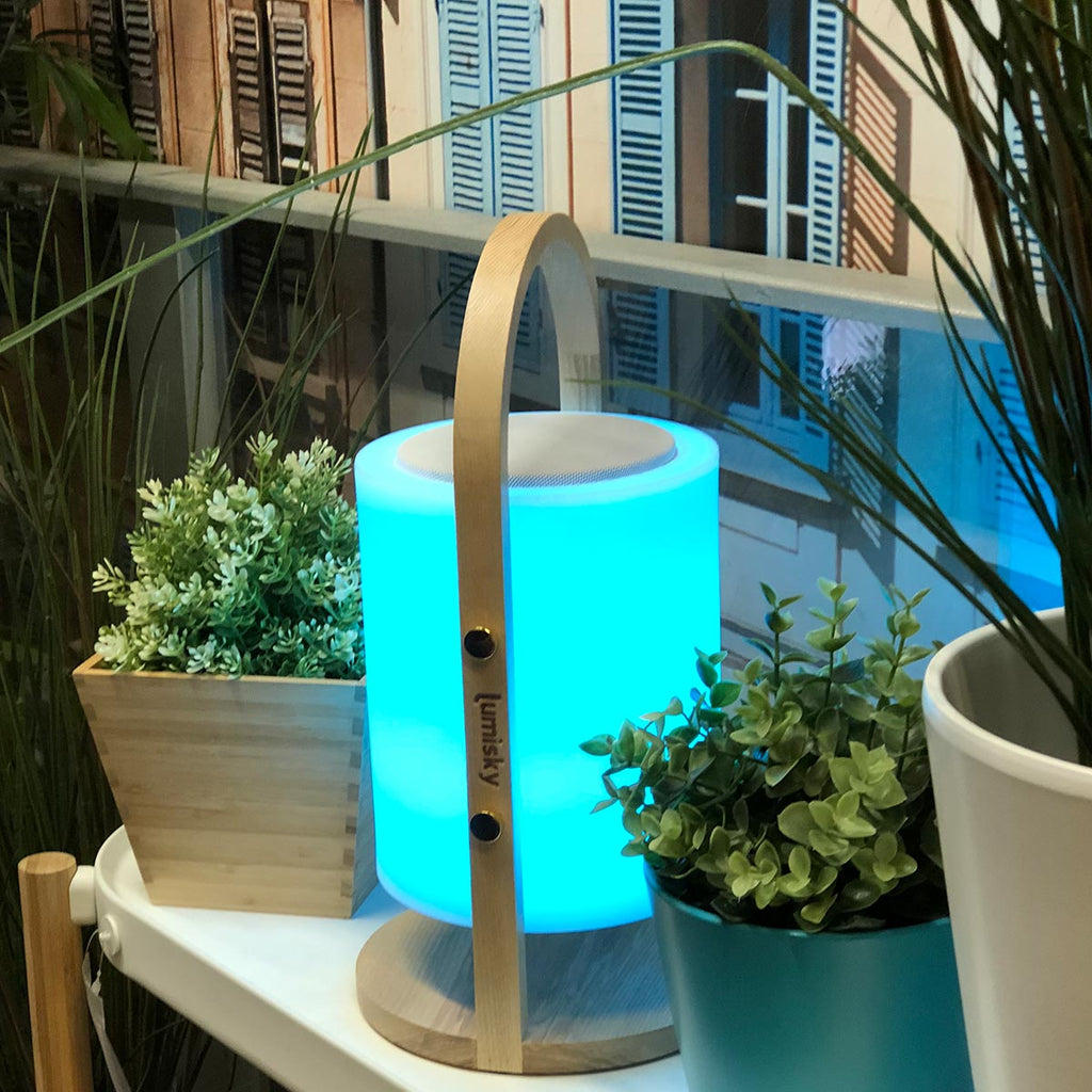 Lampe enceinte bluetooth sans fil poignée bois LED blanc/multicolore dimmable WOODY PLAY H37cm avec télécommande - REDDECO.com