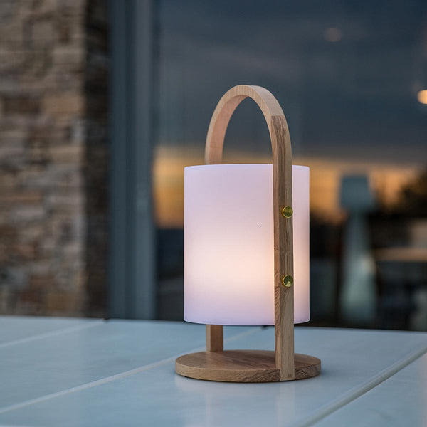 Linterna inalámbrica diseño escandinavo mango de madera natural LED blanco cálido/blanco regulable WOODY H37cm - REDDECO.com