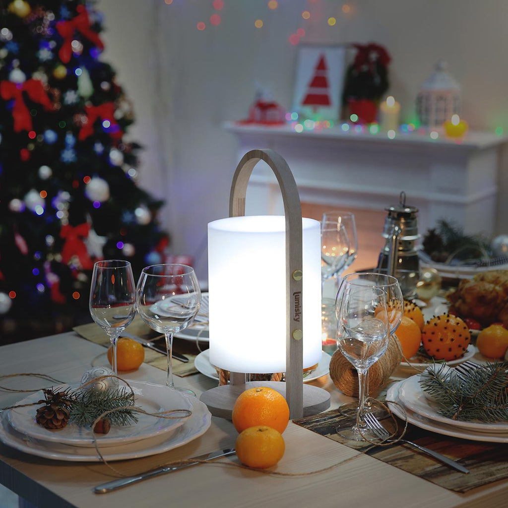 Linterna inalámbrica diseño escandinavo mango de madera natural LED blanco cálido/blanco regulable WOODY H37cm - REDDECO.com