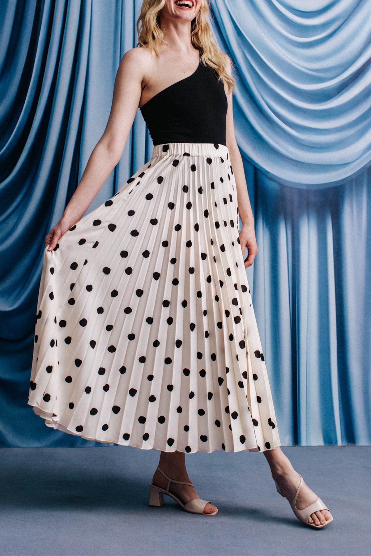 Paula Skirt - Handy Dot