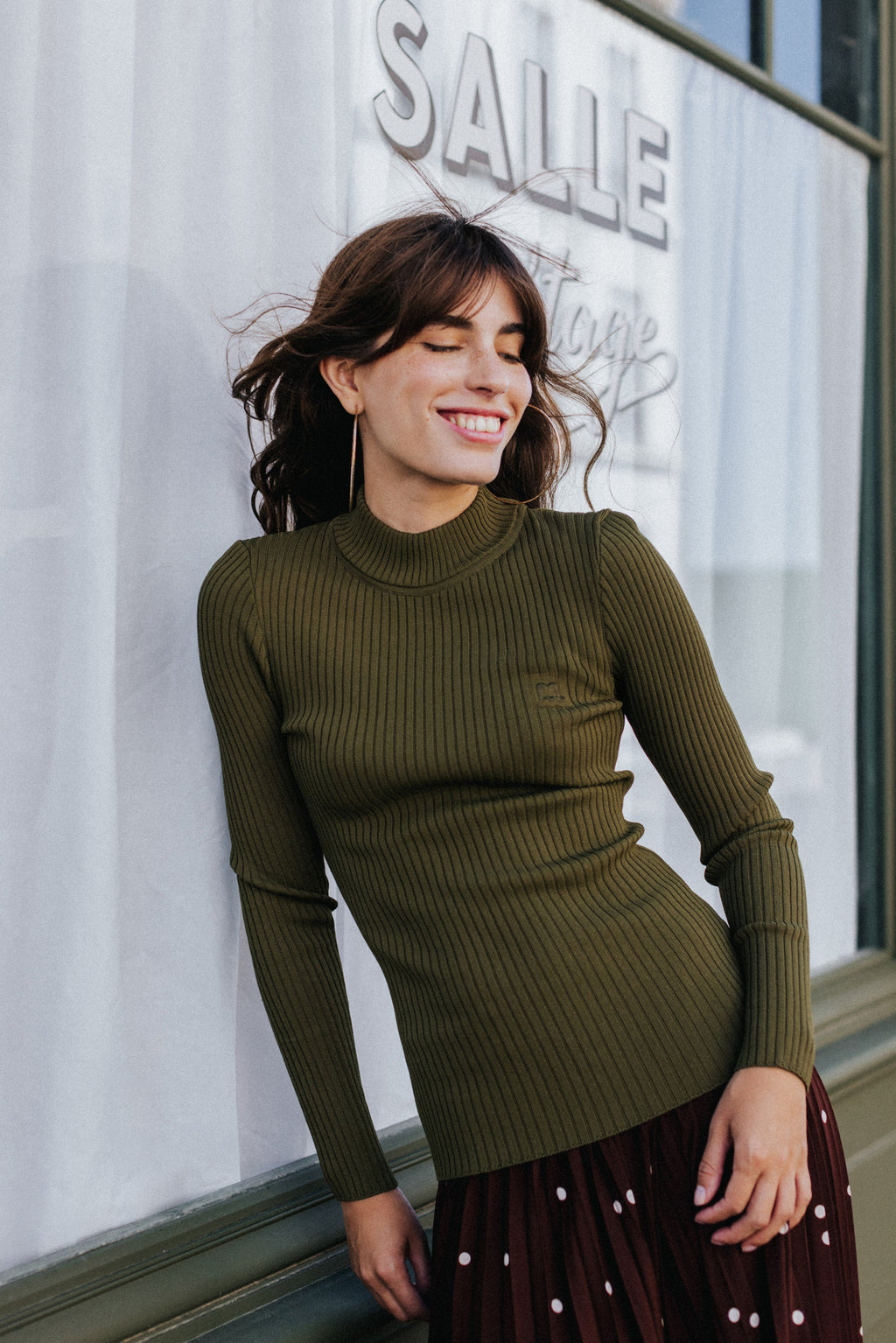PULL EMY KAKI