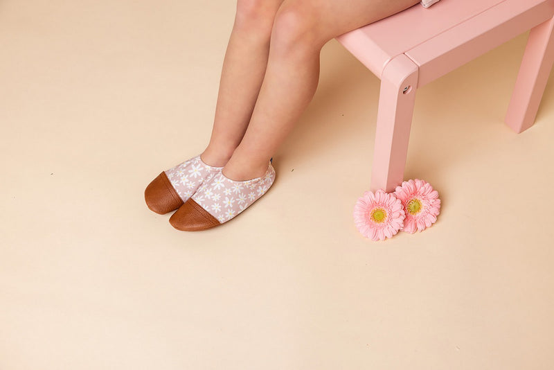 Les Petites Marguerites - Chaussons Souples - Tout Terrain