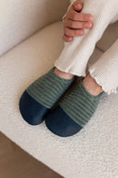 Les Petits Velours Gris Vert - Chaussons Souples - Pour L'Intérieur