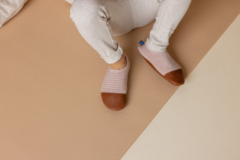Les Petits Velours Rose Pâle - Chaussons Souples - Pour L'Intérieur
