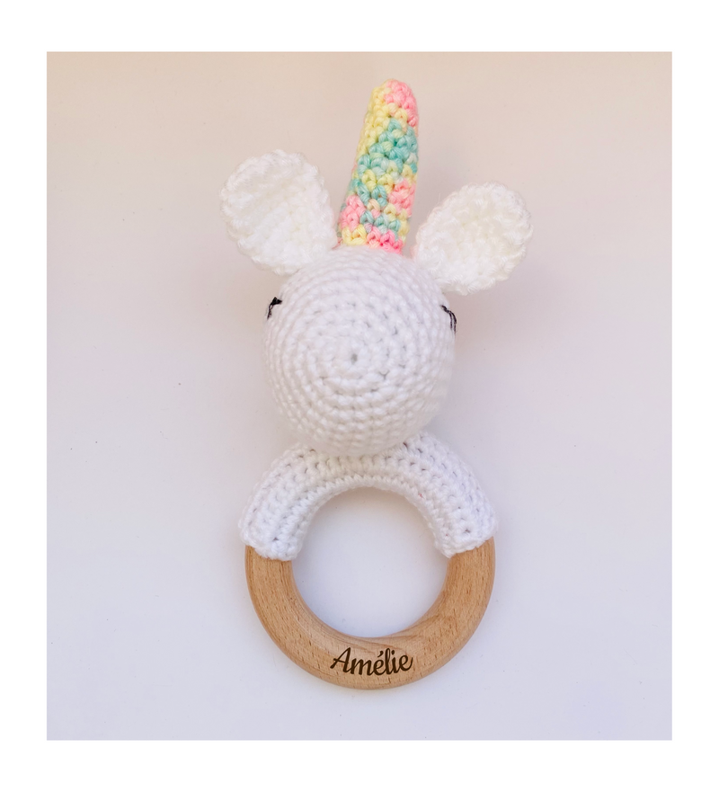 Sonajero de bebé de ganchillo personalizado