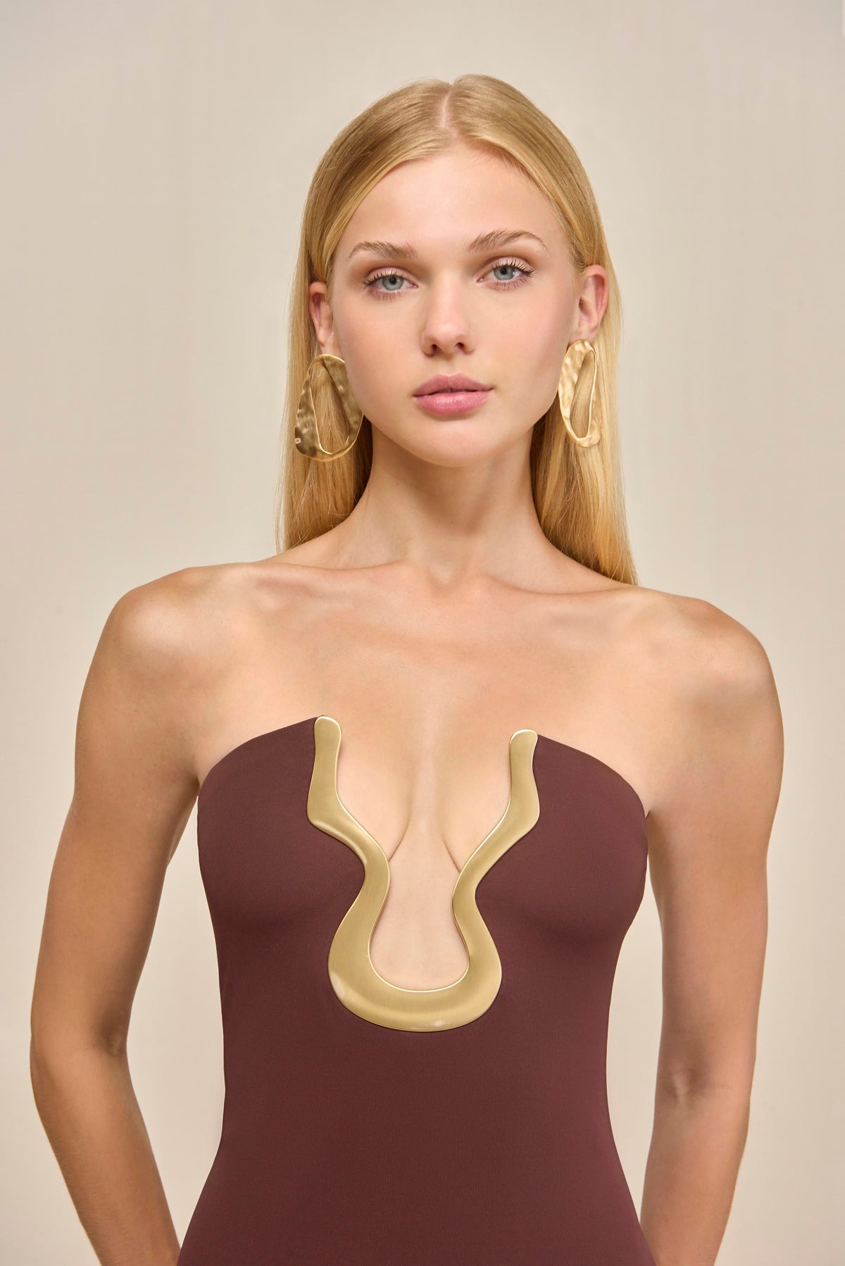 Robe Abril - Java