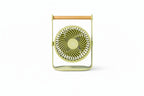 Gingko Design – Draagbare ventilator Lyra - Olijfgroen, lichtgroene tafelventilator met houten handvat, vooraanzicht