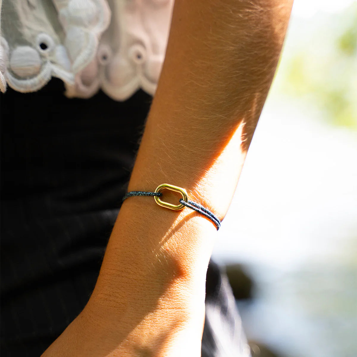 Almu Bracelet - Glittery Navy Blue