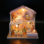Miniature House - Pleasant Moment
