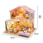 Miniature House - Pleasant Moment