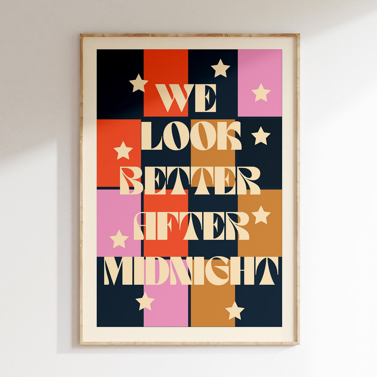 Groovy - Affiche We Look Better After Midnight - Multi