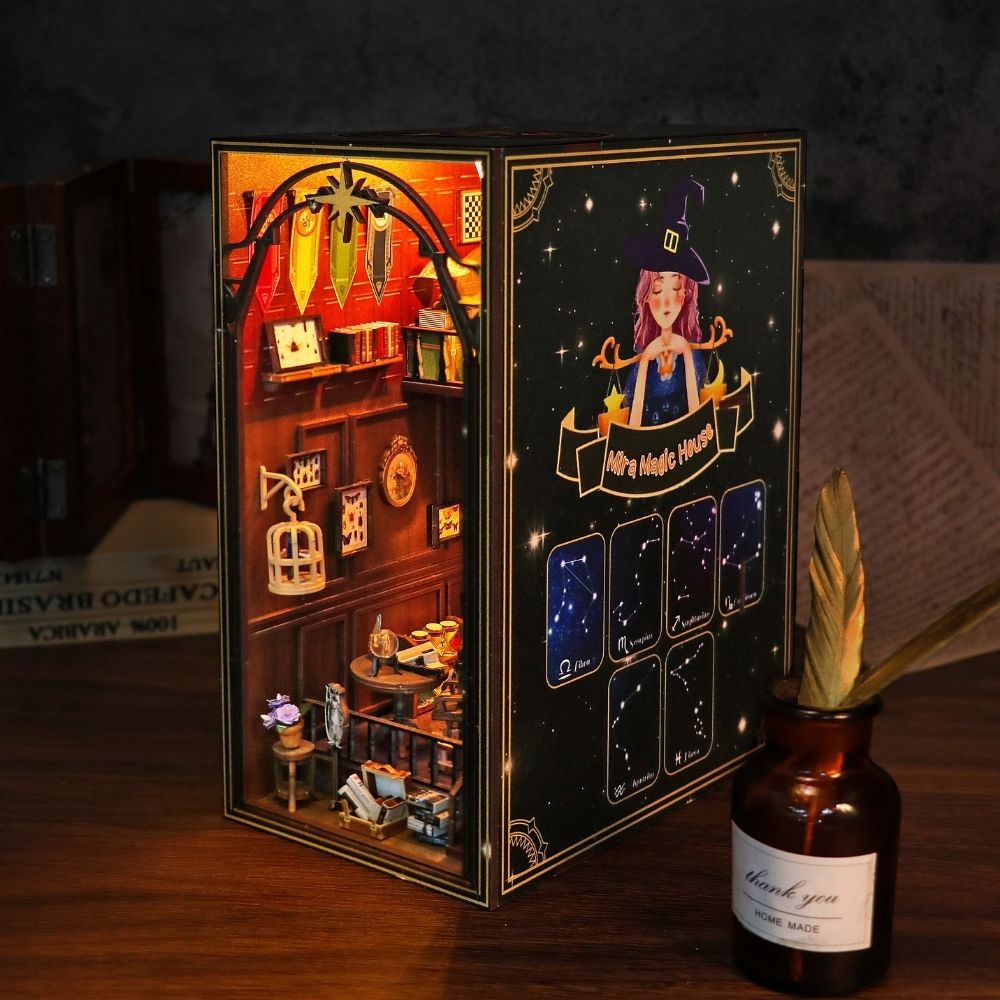 Book Nook - Maison Magique De Mira