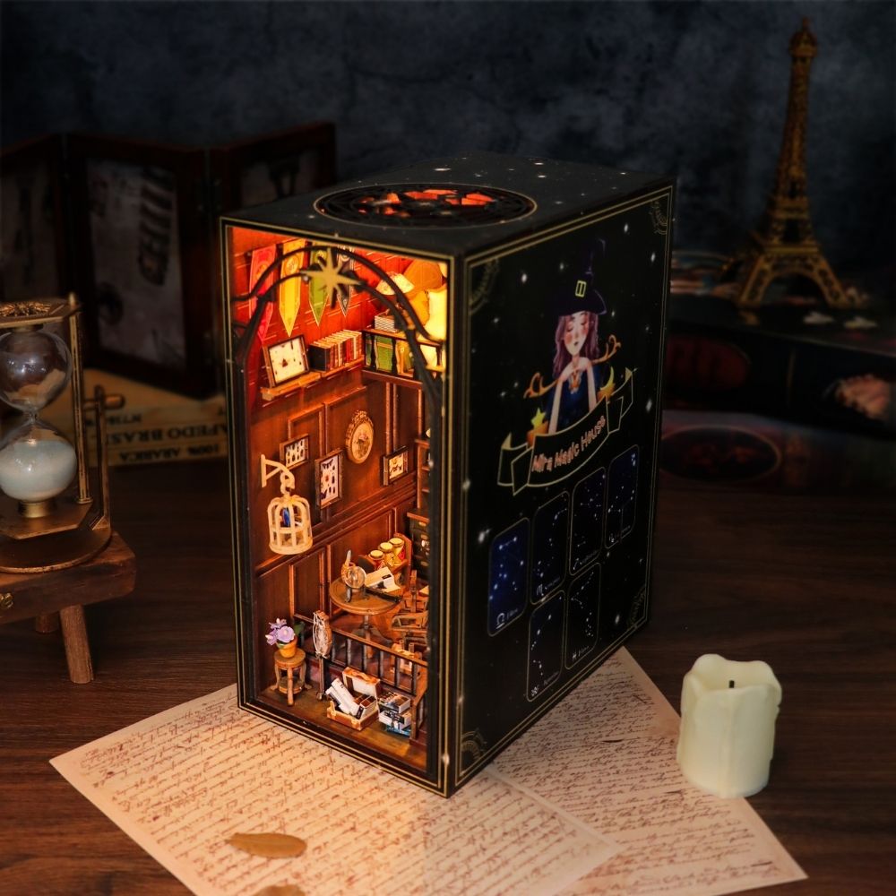 Book Nook - Maison Magique De Mira
