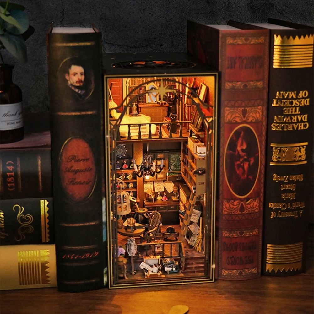 Book Nook - Maison Magique De Mira