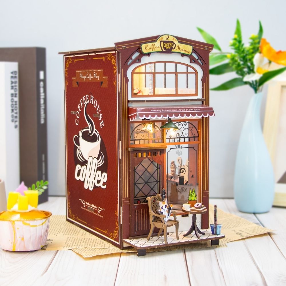 Book Nook - Maison Du Café