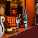 Book Nook - Maison Du Café