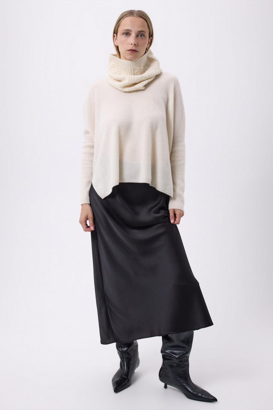 Komin z warkoczowym splotem Macha - Biały - Unisex