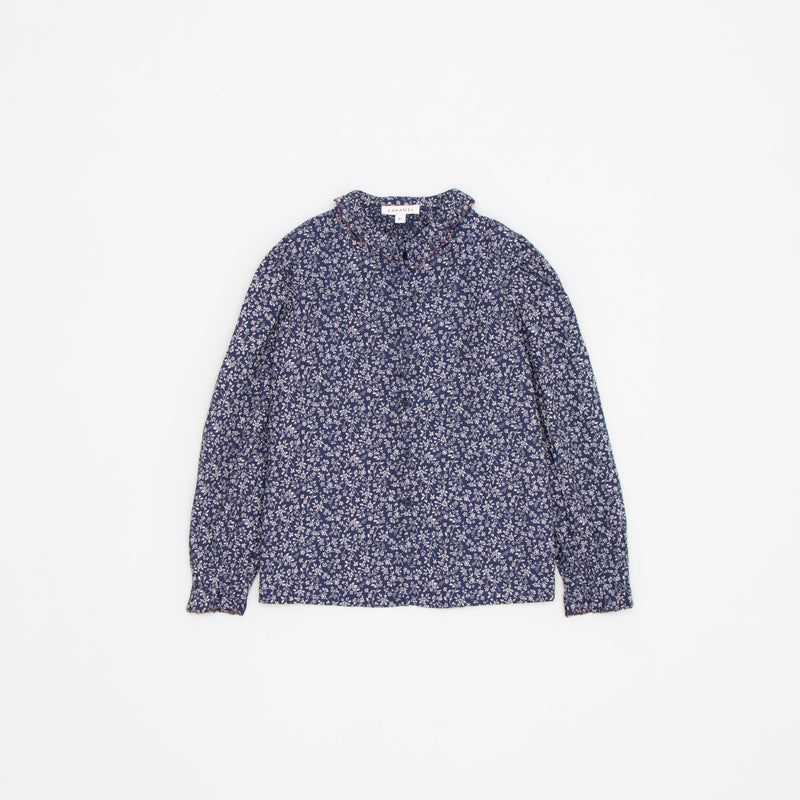 Blusa Madison floral azul marino - Selección Caramelo disponible en amaetc.com, concept store eco-friendly para niños