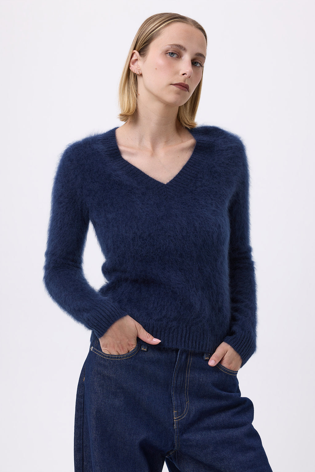 V-hals – Geborsteld kasjmier Mael - Marineblauw - Dames