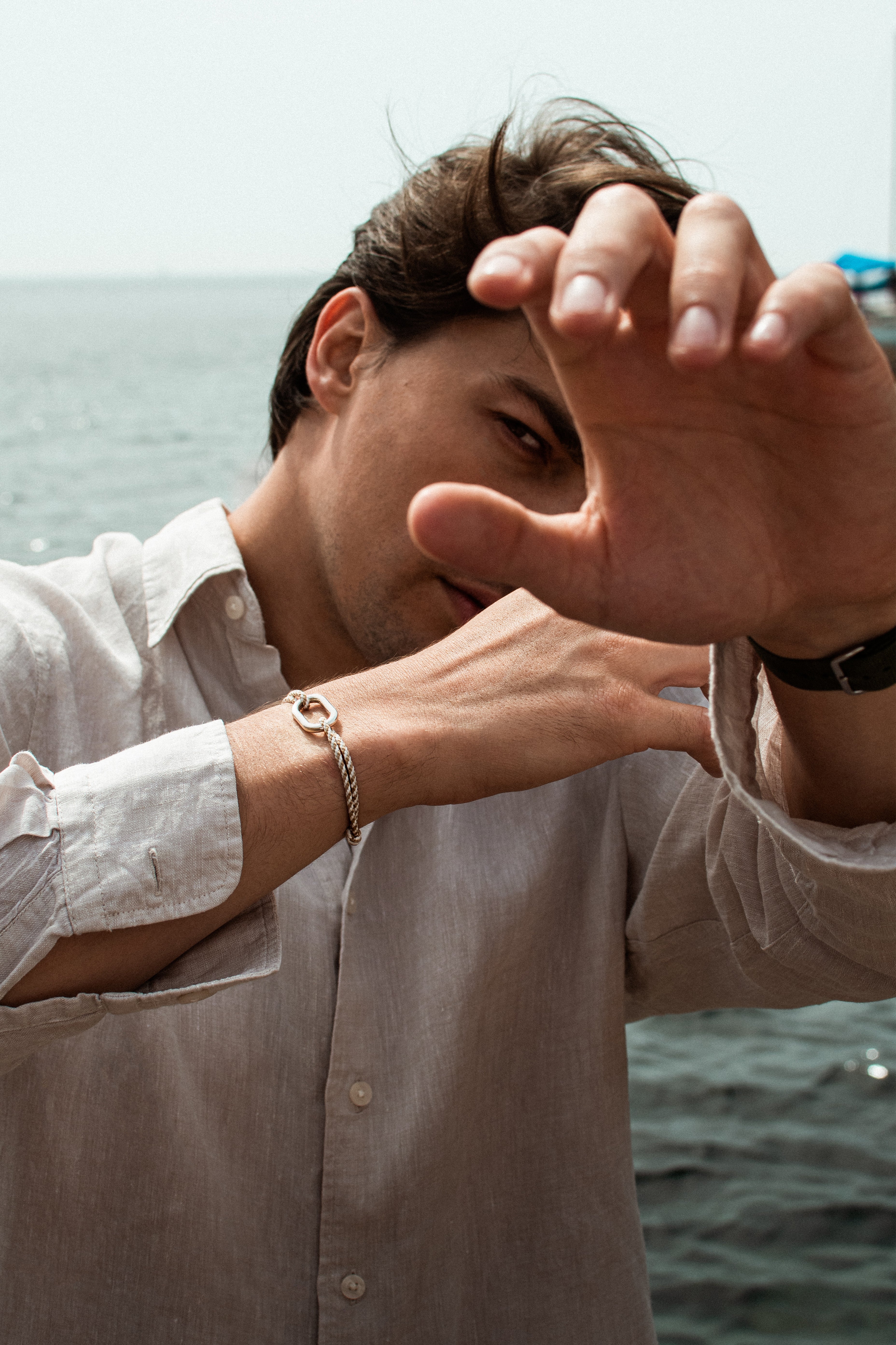 Hune Bracelet - Beige And White