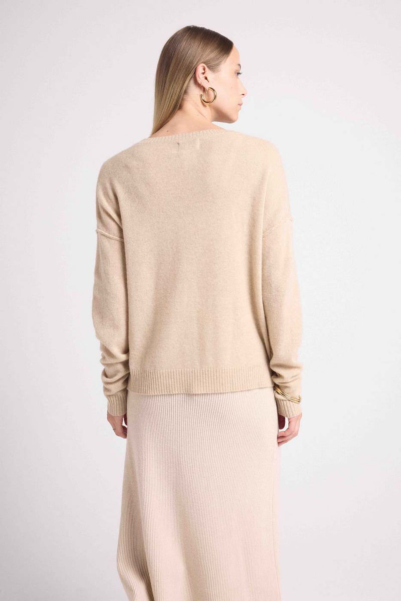 Pull Col V Oversize Couture Apparantes Manon - Creme - 100% Cachemire Oeko-Tex - Femme