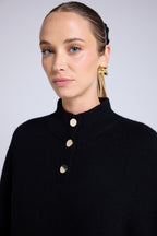 Poncho con Botones Dorados Margot - Negro
