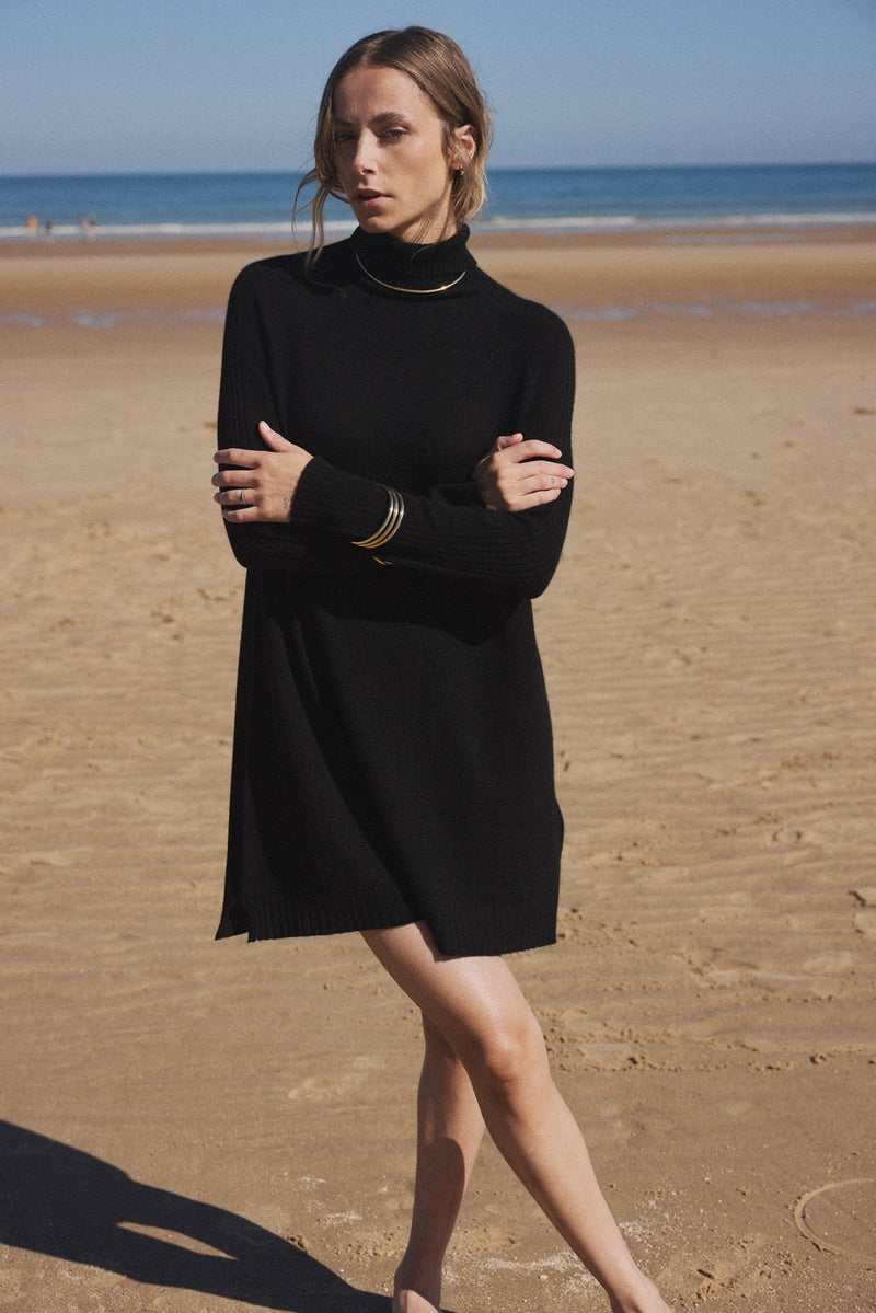 Ample Roll Neck Dress Marie - Black - 100% Cashmere Oeko-Tex - Woman