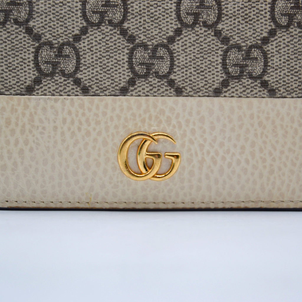 Cartera Gucci GG Marmont