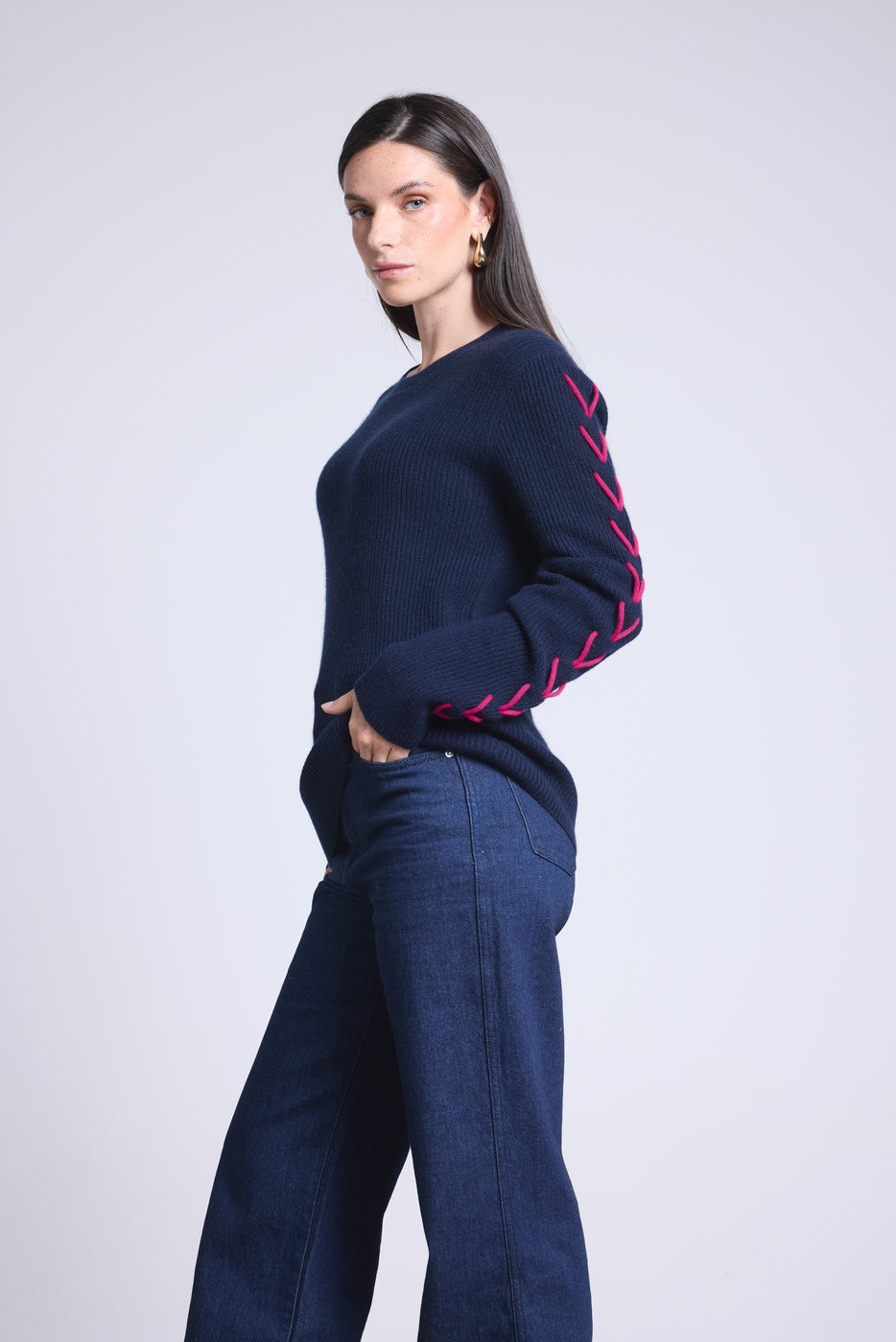 Jersey de cuello redondo con cordones en las mangas Marta - Azul marino fucsia - Mujer