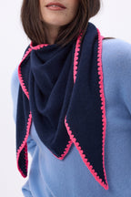 Bufanda bandana oversize triangular con pespuntes Maya - Azul marino rosa flúor - Mujer