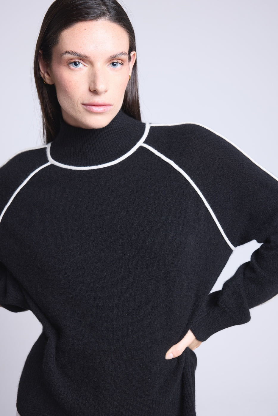 Jersey de cuello alto en contraste Megan - Negro y blanco - Mujer