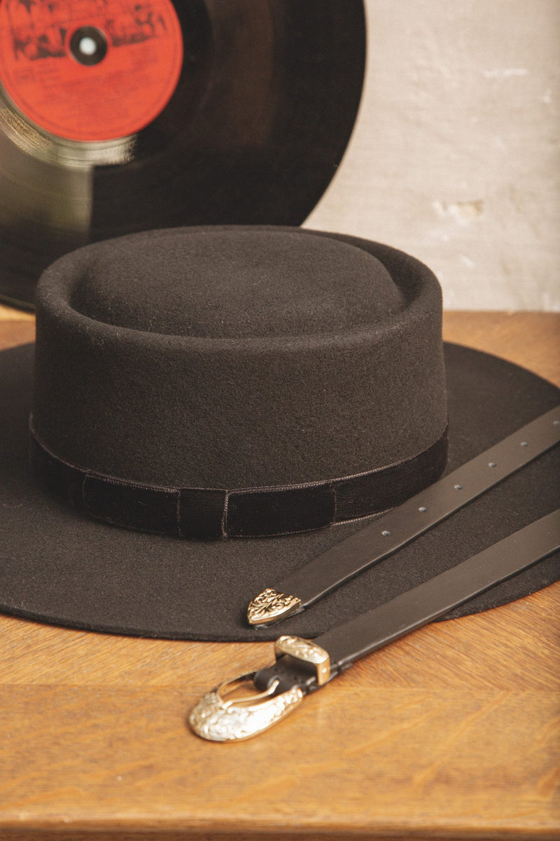 Aubin Hat Black