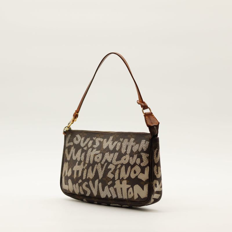 La Pochette Accessoires Graffiti Louis Vuitton