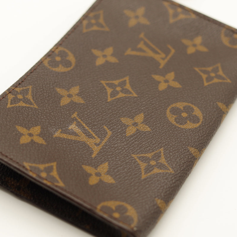 La Mini Pochette Louis Vuitton
