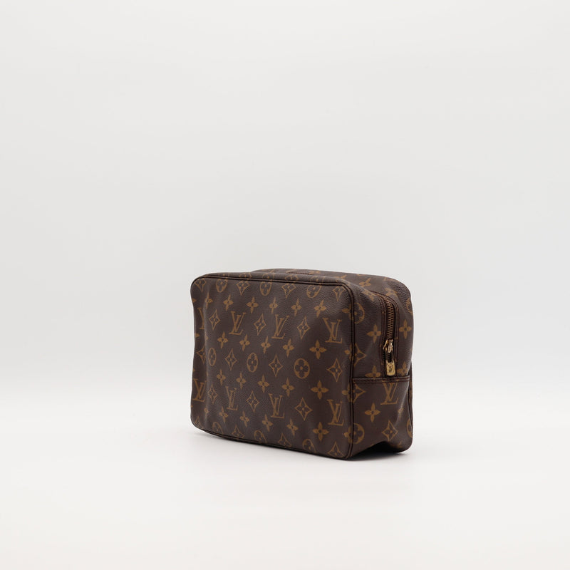 La Pochette Toilette 28 Louis Vuitton