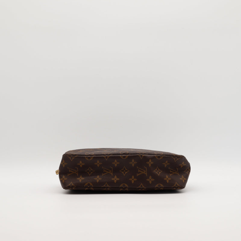 La Pochette Toilette 28 Louis Vuitton