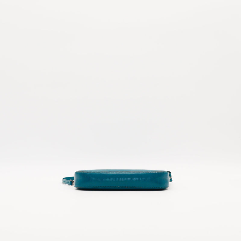 La Pochette Accessoires Épi Louis Vuitton