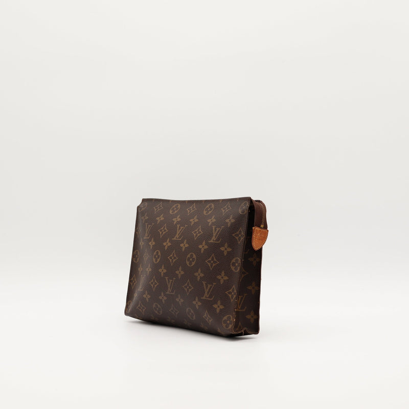 La Pochette Toilette 15 Louis Vuitton