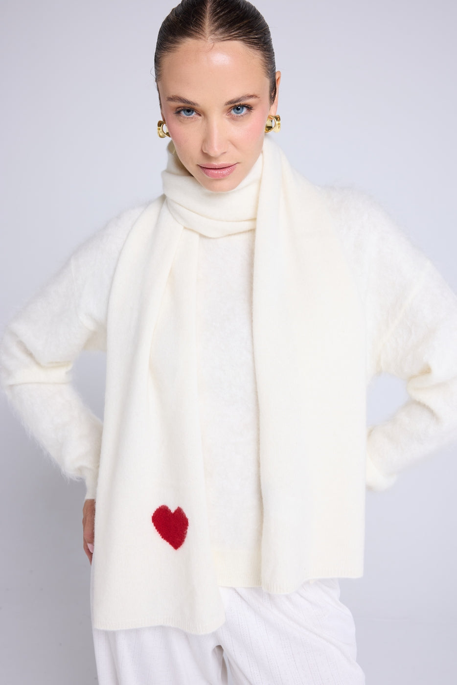 Szalik Etola Unisex Serce z Kaszmiru – Biało-Czerwony – Męski/Damski
