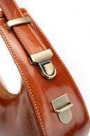 Amanda Vintage Handbag - Camel