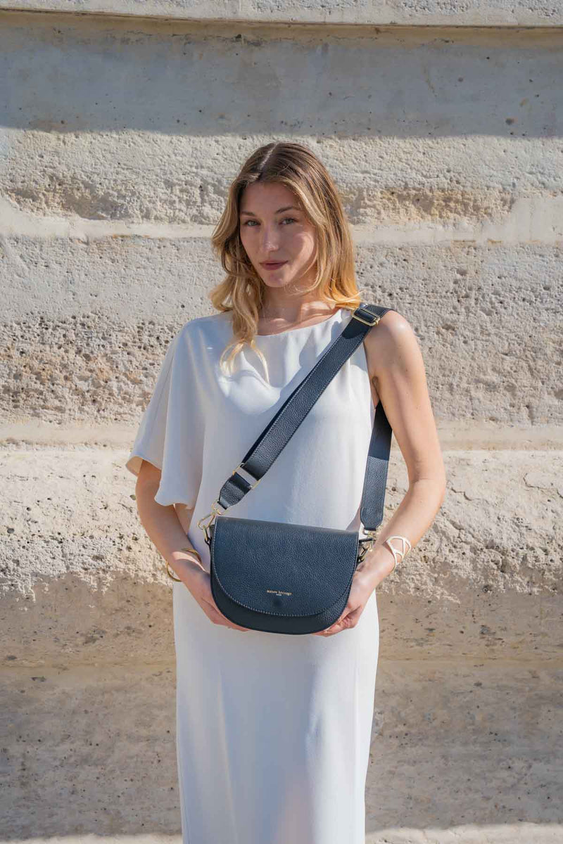 Amarone Crossbody Bag - Black
