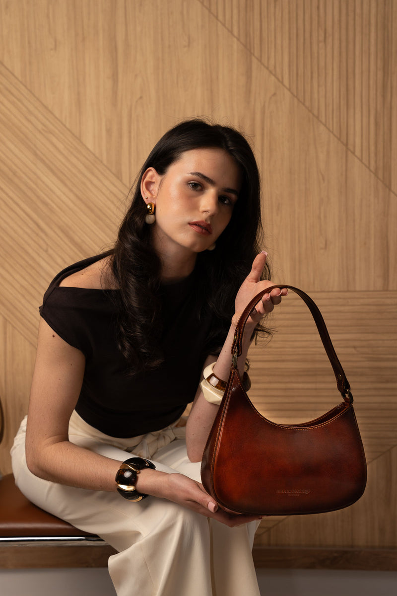 Emi Vintage Shoulder Bag - Brown