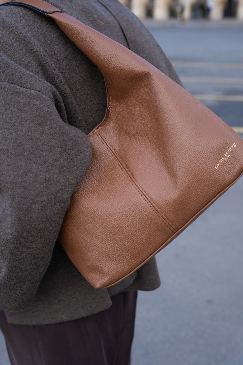 Nord Graine Shoulder Bag - Dark Camel