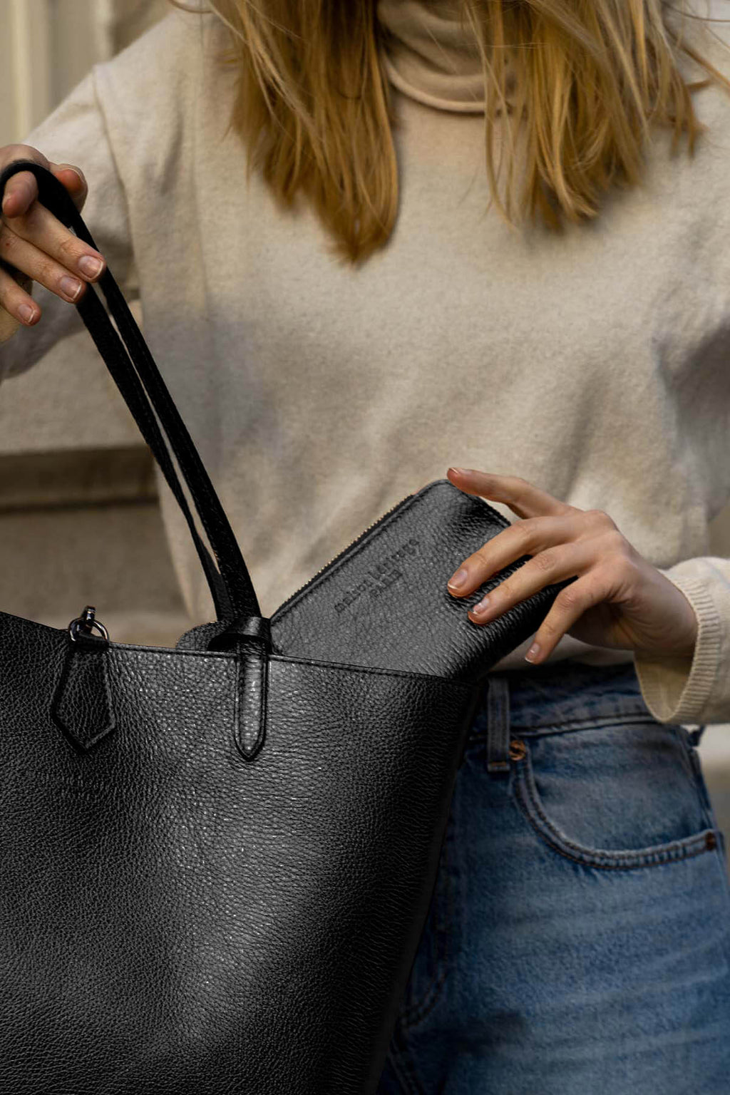 Cartera Moni - Negro