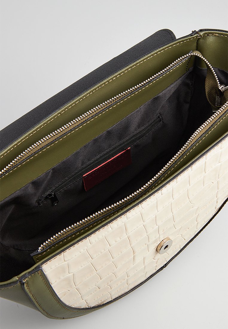 Votti Croco Crossbody Bag - Green/Beige